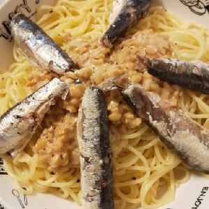 オイルサーディンと海苔の納豆パスタ